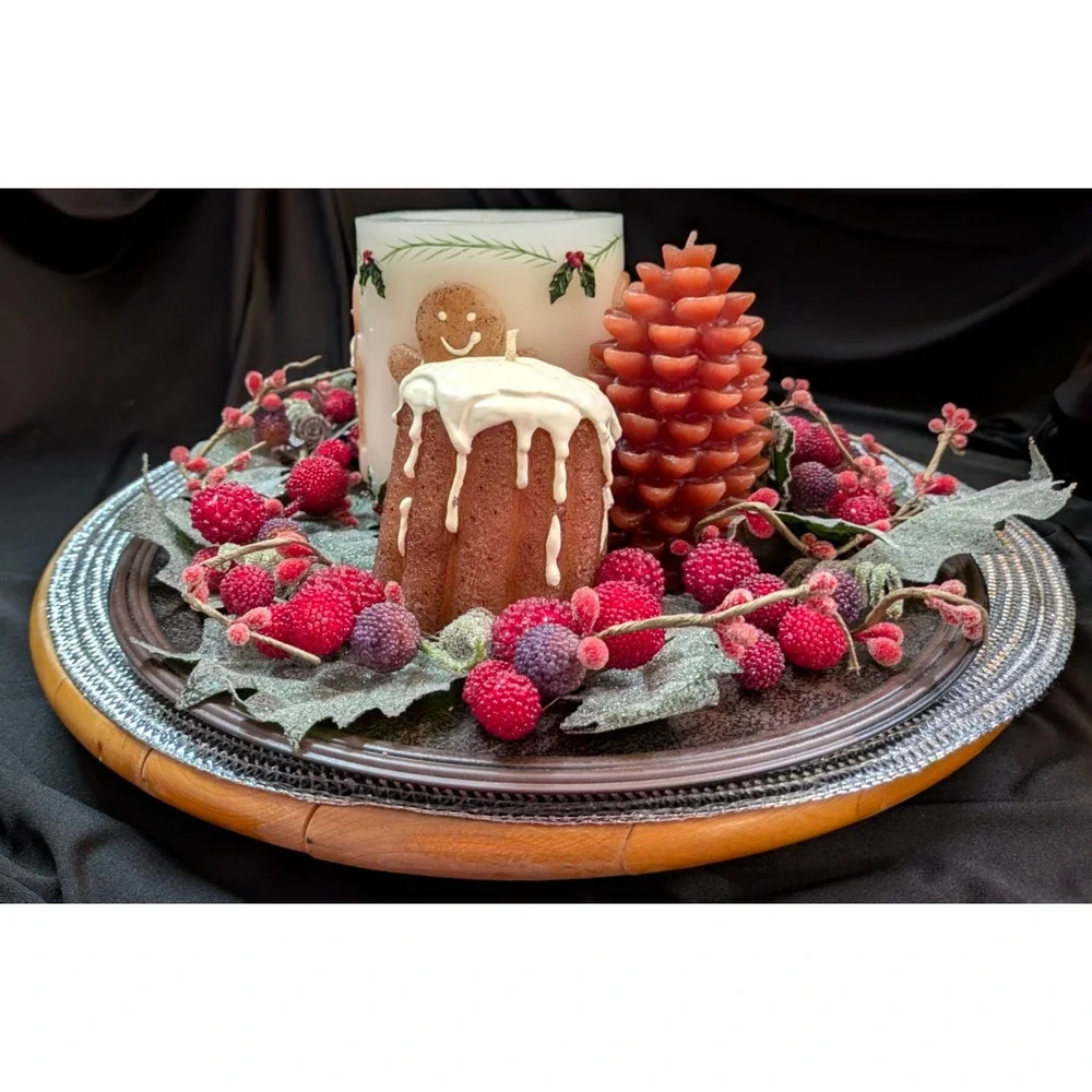 Centerpiece Candle Holder Ring Floral Roses Cranberries Holly Glitter Christmas